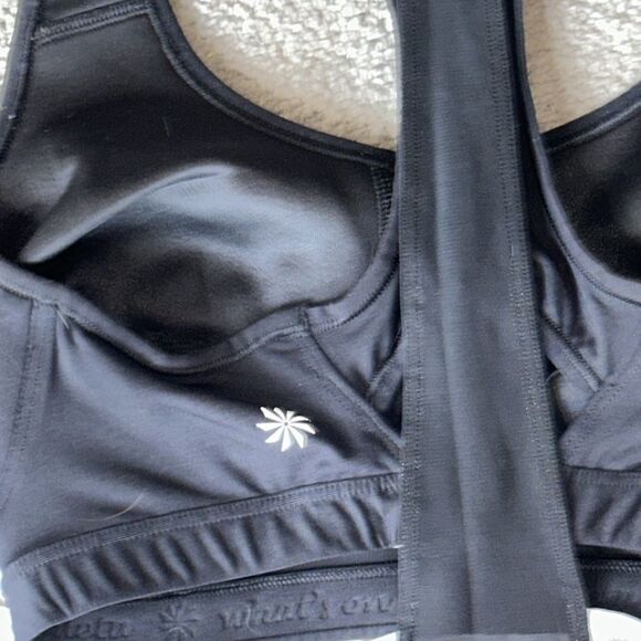 Athleta Hullabraloo Support Top in White and Black! - Picture 6 of 12